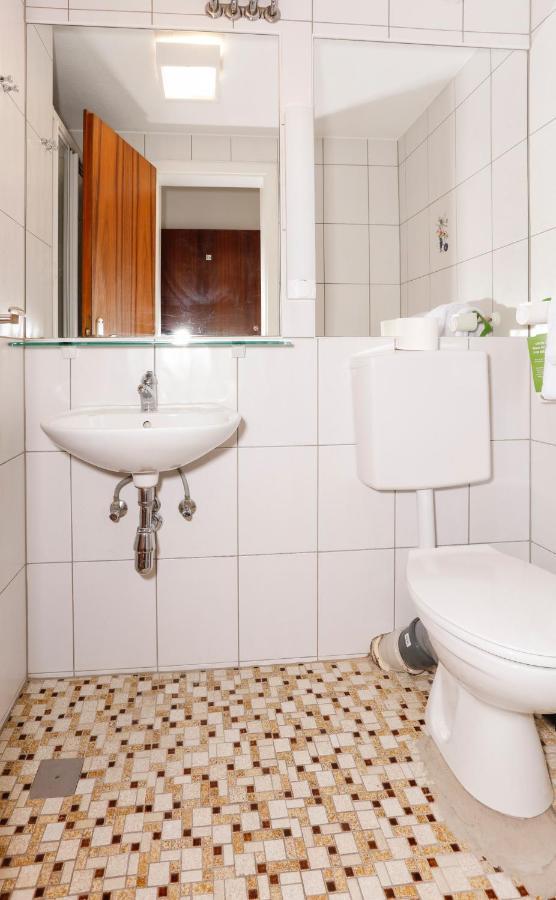 Die Schlafbude Wesseling Ngoại thất bức ảnh